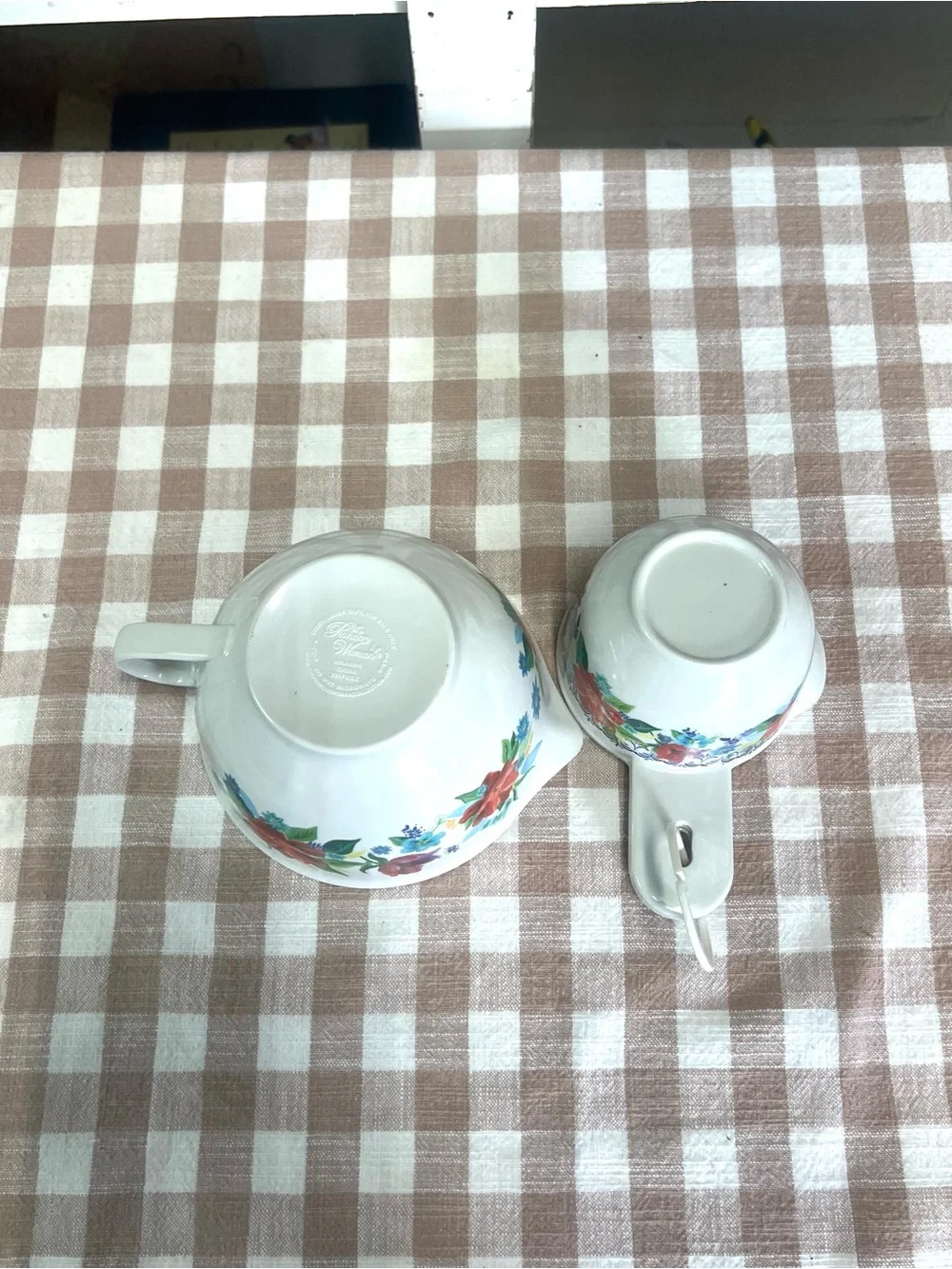 The pioneer woman measuring cups 4 piece melamine